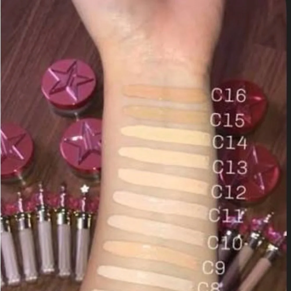 Jeffree Star C12 concealer